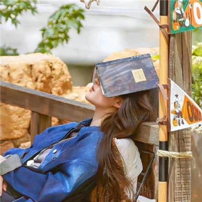 国民男神又出大瓜：新恋情浮出水面，本人沉默不回应，前后半年